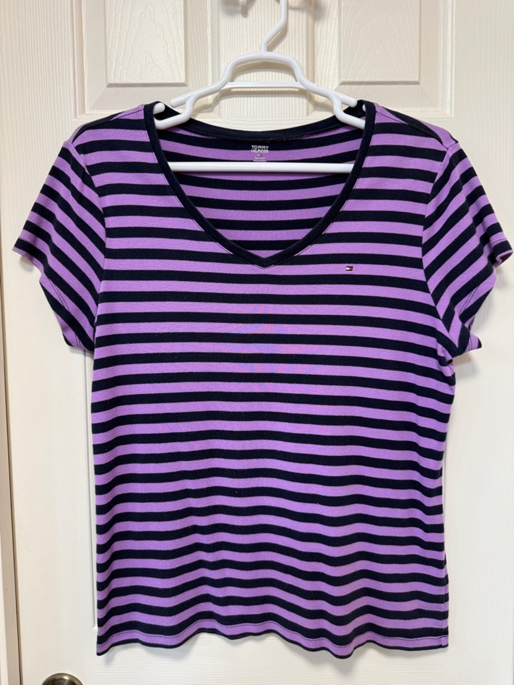 Tommy Hilfiger Purple and Black Striped V‑Neck Tee